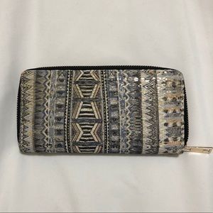 NWT Maurices wallet